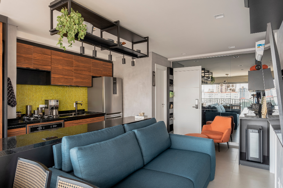 Imagem da matéria #Club&Casa Home – Estúdio de 45 m² tem tamanho otimizado por intervenções estruturais e espaços com dupla função