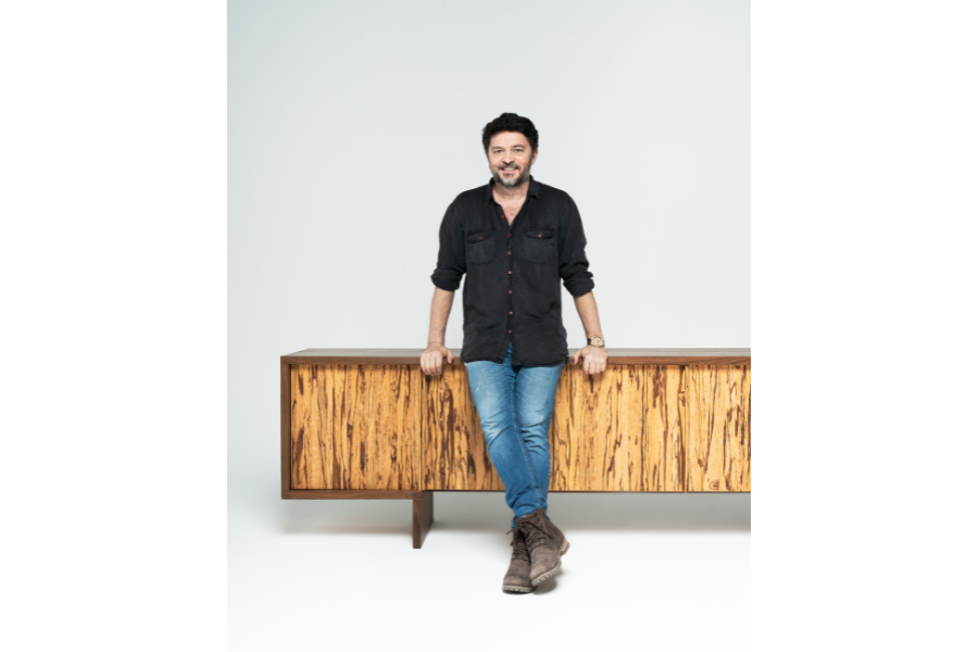 Imagem da matéria #Club&Casa Home – Em entrevista, Paulo Alves fala sobre a importância da  sustentabilidade no design e sua admiração por Lina Bo Bardi
