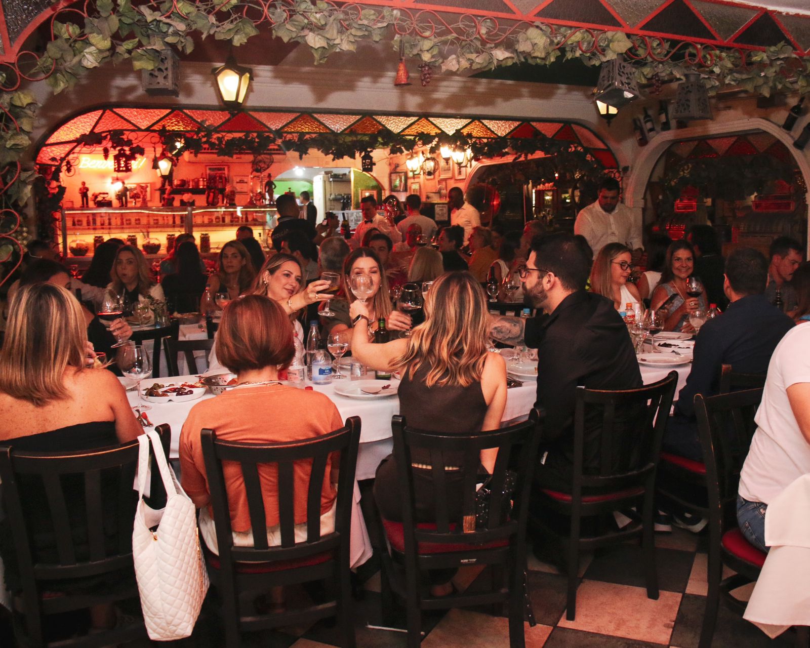 Imagem da matéria Club&Casa e Amorim realizam encontro Pré-Milão com almoço exclusivo no Lellis Trattoria