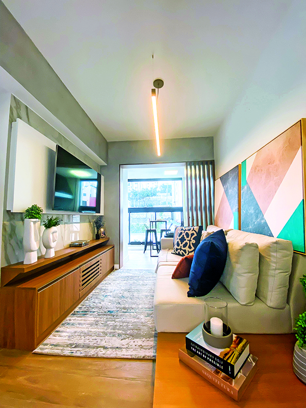 Imagem da matéria #Club&Casa Home – Energia positiva impera em lar por meio de cores vivas e superfícies notórias