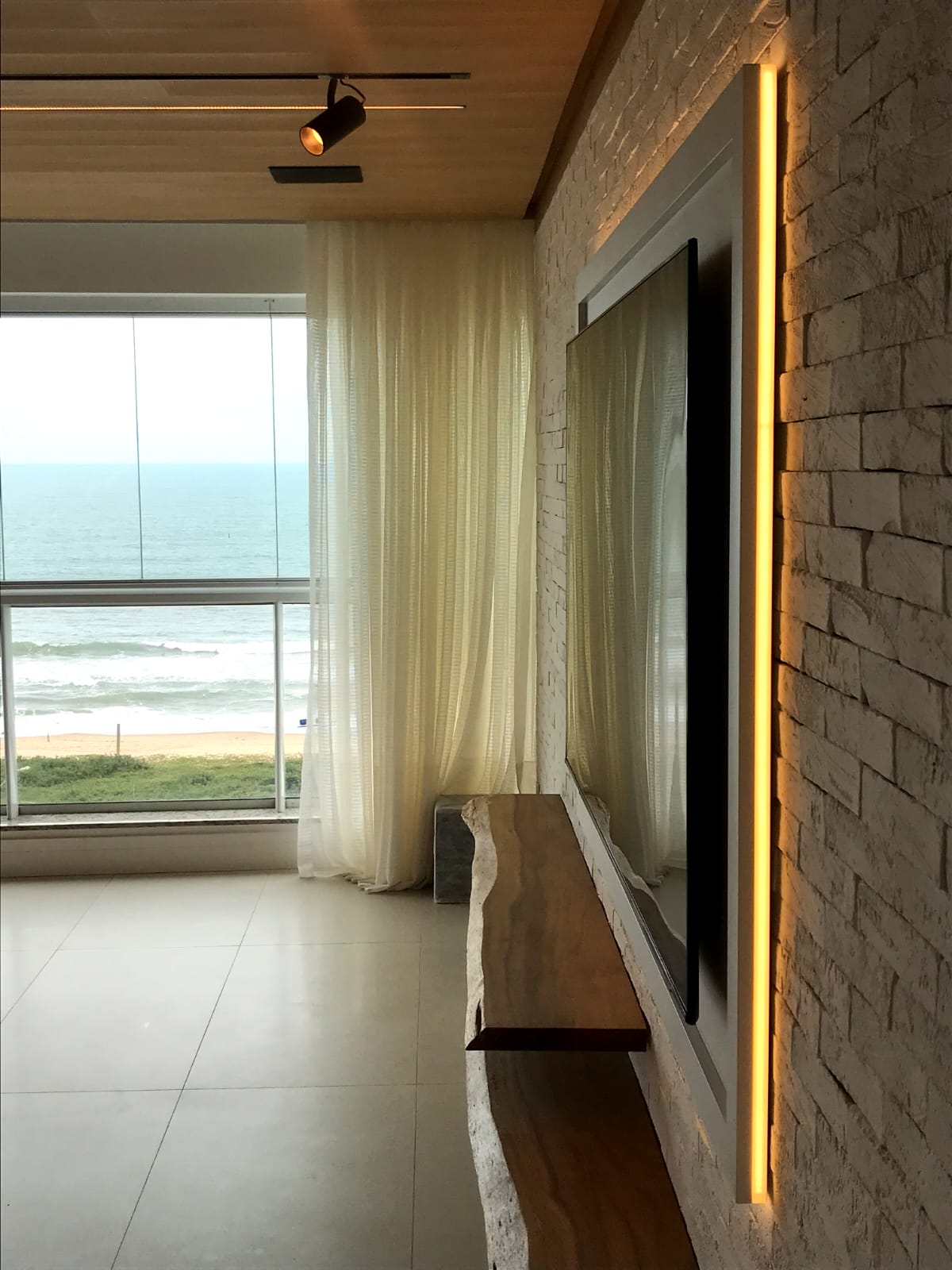 Imagem da matéria #Conteúdo e Visibilidade – Transforme seu apartamento de praia em um refúgio mediterrâneo