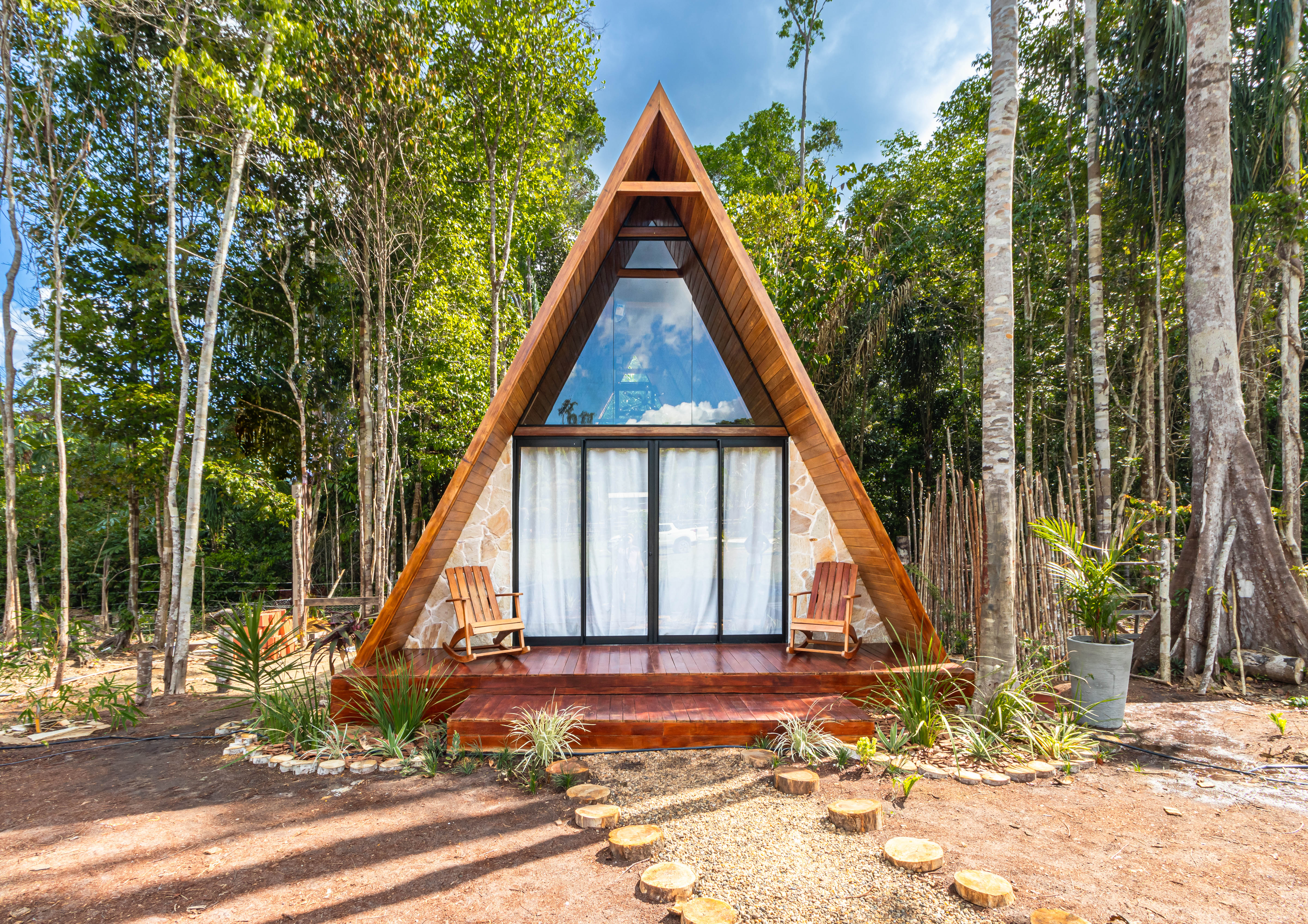 Imagem da matéria #Conteúdo e Visibilidade: cabana de luxo é convite para glamping na Amazônia