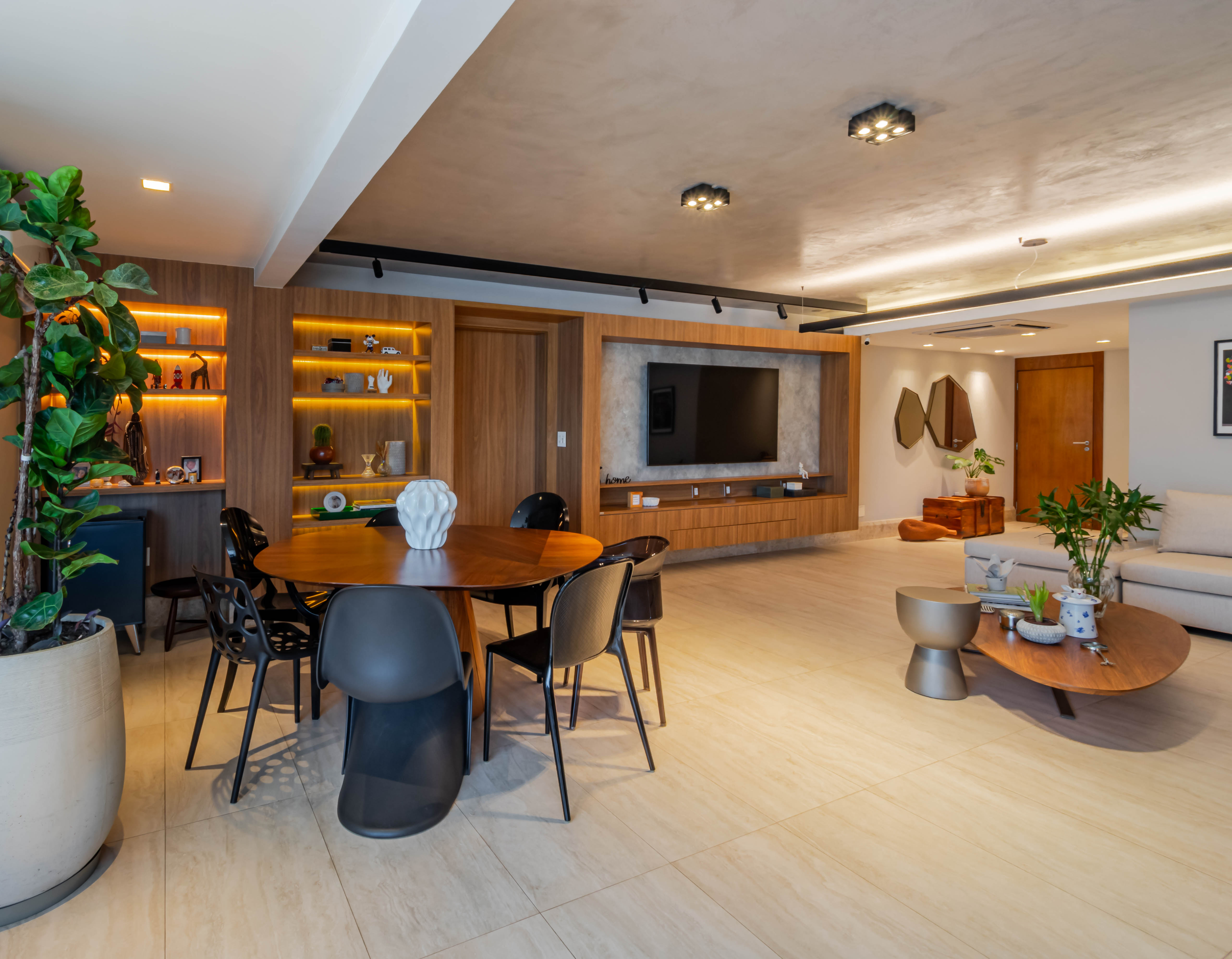 Imagem da matéria CONTEÚDO E VISIBILIDADE: Apartamento de 232 m² em Manaus ganha atmosfera jovem e sofisticada com projeto de Renata Scherer e Theka Mendes