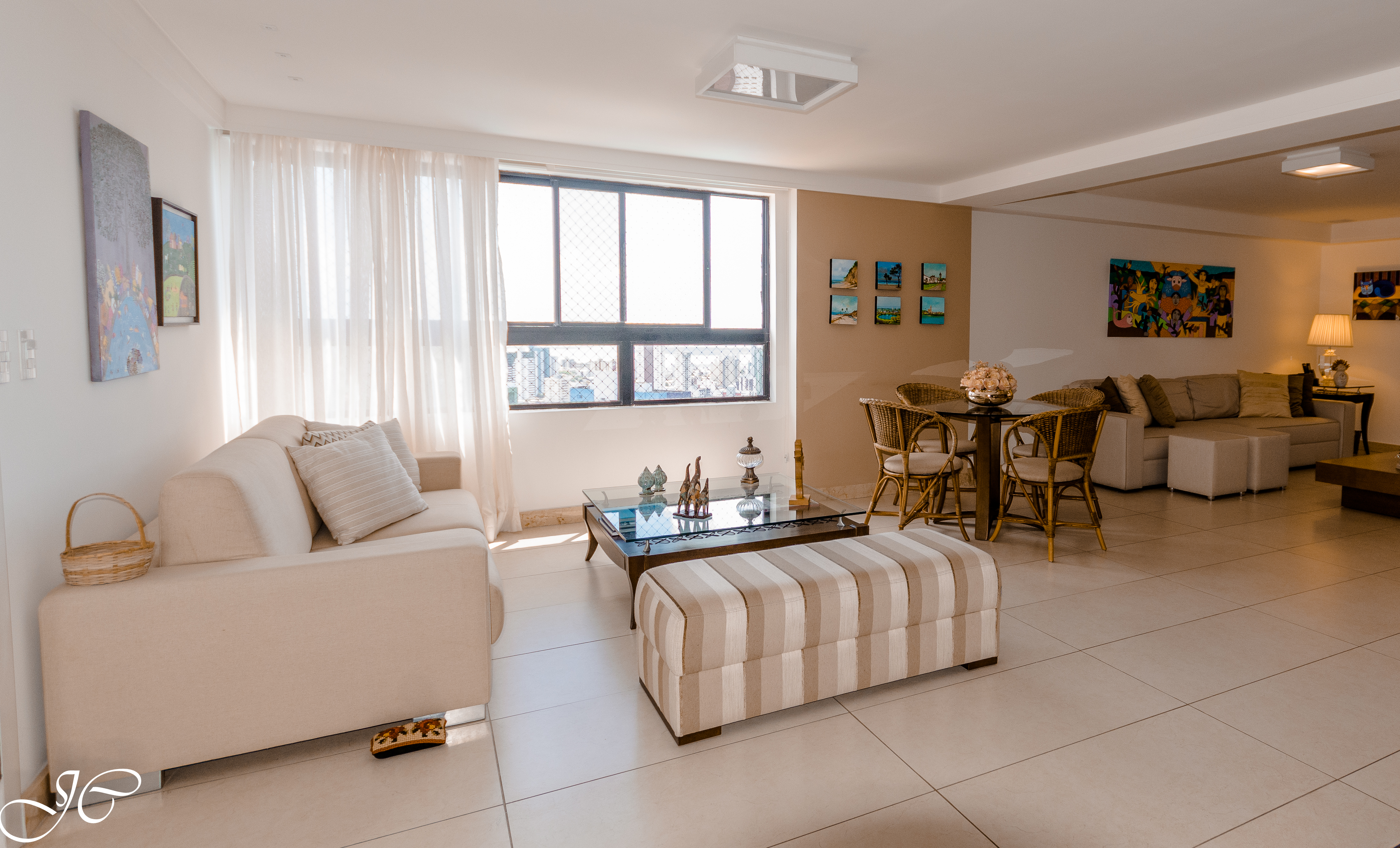 Imagem da matéria #Conteúdo e Visibilidade: projeto de design de interiores leva conforto e identidade às salas de apartamento em Miramar, em João Pessoa