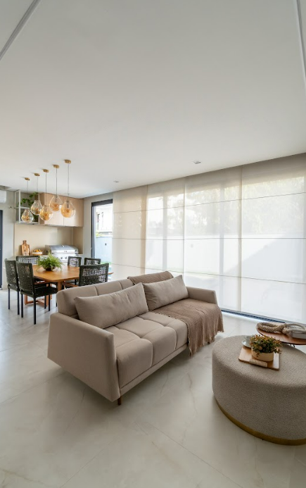 Imagem do post #Conteúdo e Visibilidade: Cores neutras e muita elegância marcam residência em Manaus com projeto de interiores assinado por Taysa Battalha