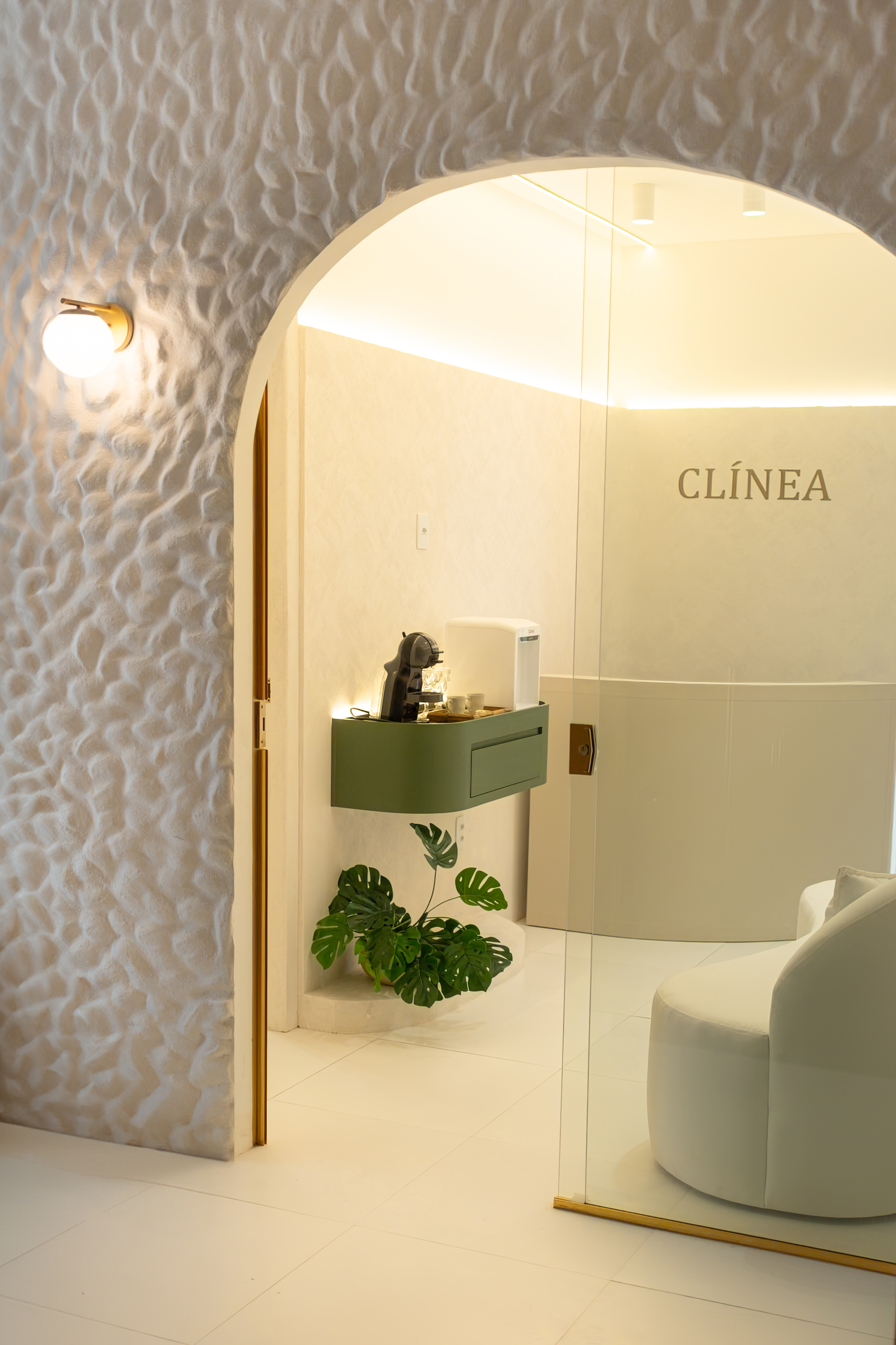 Imagem de capa da matéria - #Conteúdo e Visibilidade: Marinho Diniz Arquitetura e Interiores assina projeto de interiores para clínica de estética em Petrolina